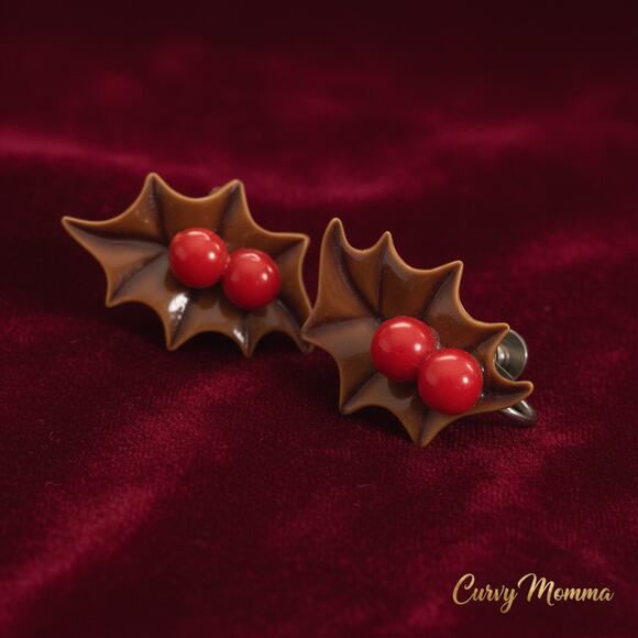 Jewelry - Vintage Brown Holly Leaf Earrings with Red Berries